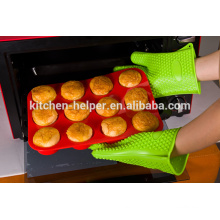 Guantes antiadherentes de la hornada del silicón del grado alimenticio al por mayor del precio de fábrica con los dedos / el guante del Bbq del horno de la parrilla del silicón / las guarniciones del horno